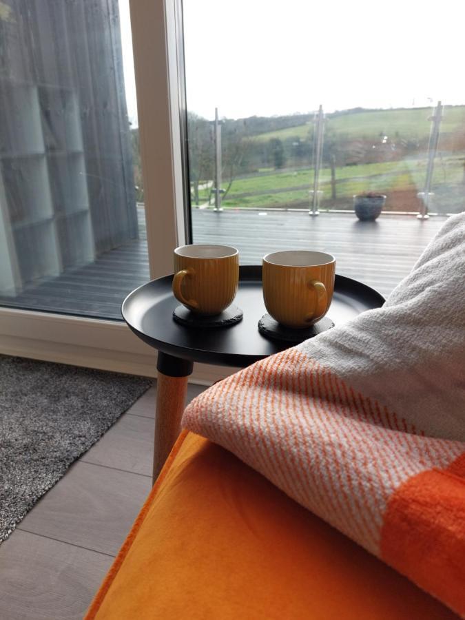 The Den - Modern Cabin With Wood Burning Stove Ludchurch Eksteriør billede